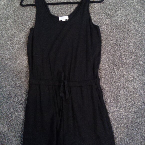 Romper - Picture 1 of 4